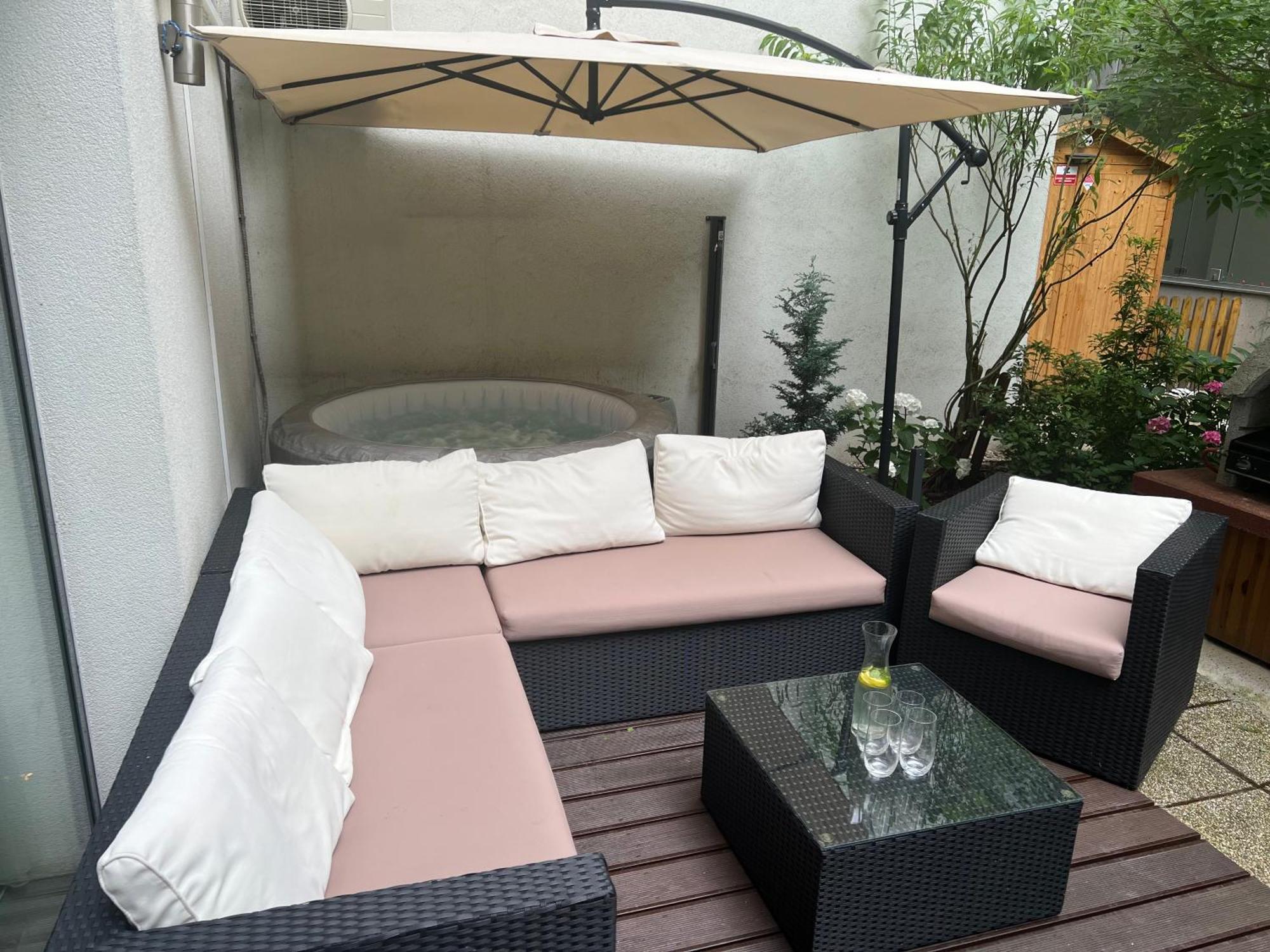 Forest Park Garden Apartment Братислава Экстерьер фото